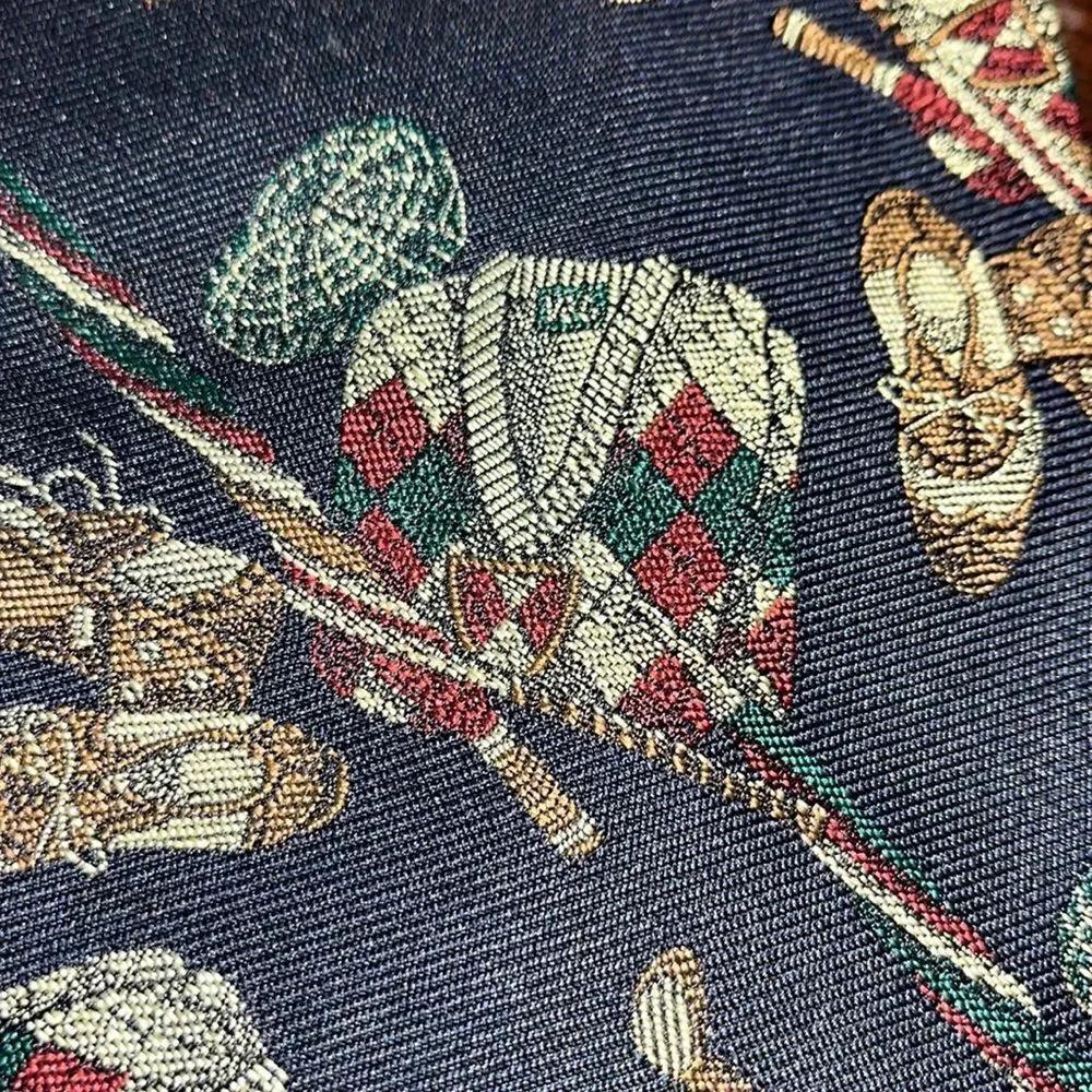 Vintage style old school men’s Golf Print hand sewn 100%  silk neck tie
